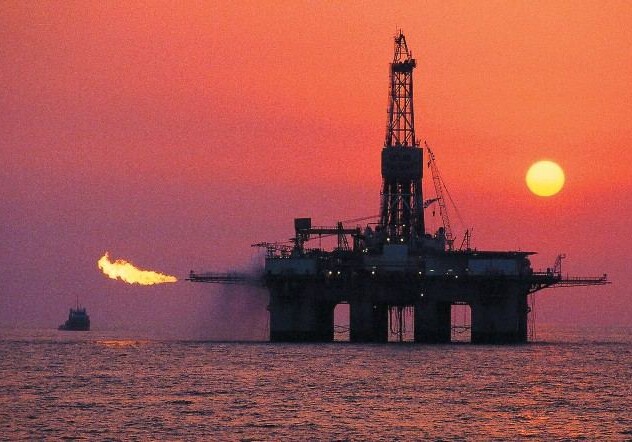 МЭА обнародовало прогноз по добыче нефти в Азербайджане в 2022 году