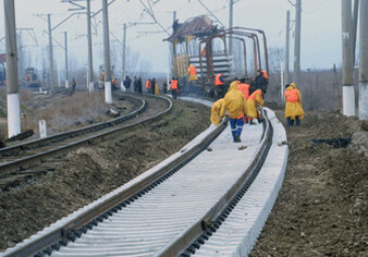 В этом году по ж/д Баку-Тбилиси-Карс пустят тестовый поезд 