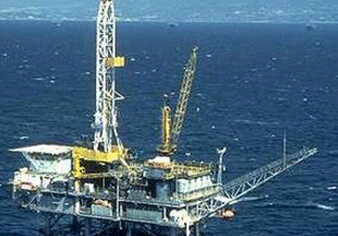 Добыча нефти в Азербайджане в январе-апреле сократилась на 1,4%