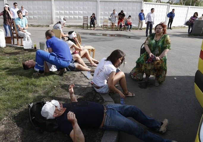 В московском метро сошли с рельсов вагоны поезда: есть пострадавшие (Фото)