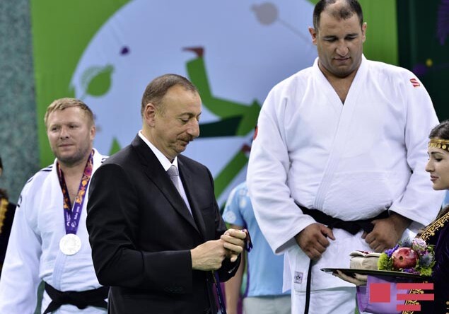 Очередную золотую медаль в актив Азербайджана на Евроиграх записал Ильхам Закиев (Фото-Видео)