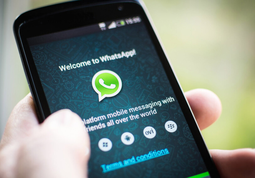 Azercell: Ограничений на использование приложения Whatsapp нет
