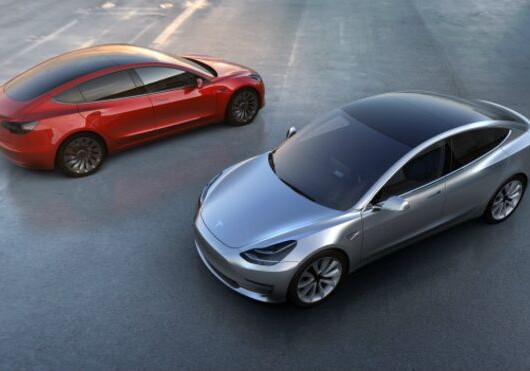Tesla провела презентацию самого доступного электромобиля