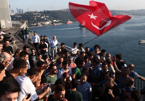Почти 46 тыс. госслужащих отстранены от работы в Турции в связи с путчем
