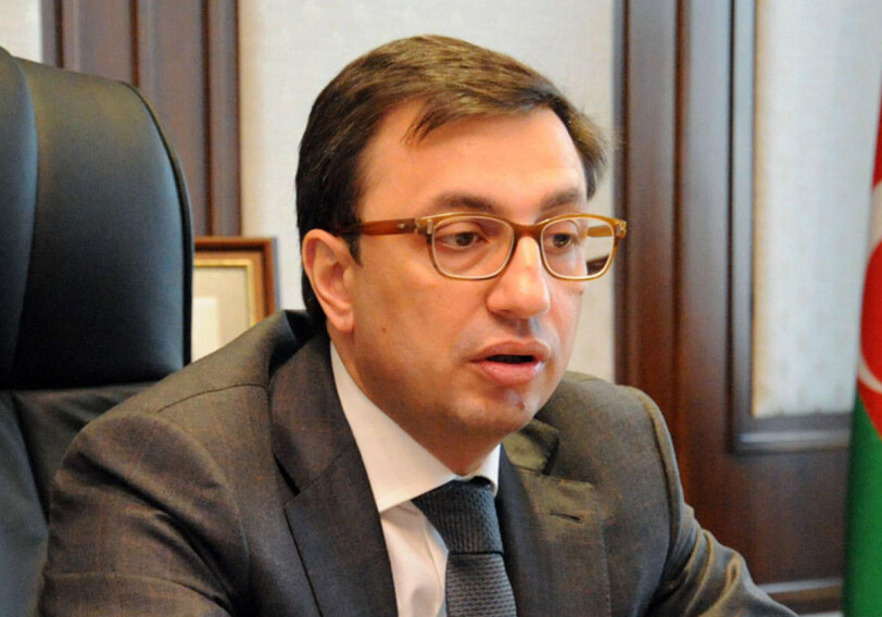 Крупнейший банк Азербайджана не будет приватизирован в этом году - Руфат Асланлы