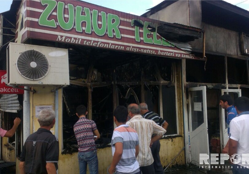 Пожар в Лянкяране : сгорели 3 объекта, включая автобусный диспетчерский пункт (Фото-Видео)