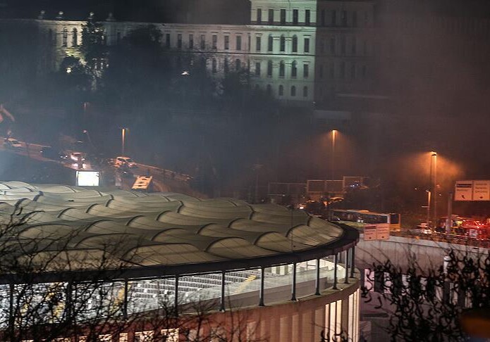 Взрыв в центре Стамбула: ранены десятки человек