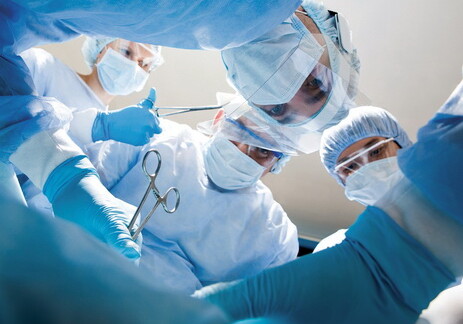 В Азербайджане будут проводить операции по пересадке сердца 