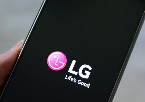 LG представила дешевый HD-смартфон с Android 7 