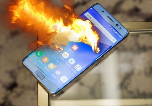 Раскрыта причина взрывов Galaxy Note 7
