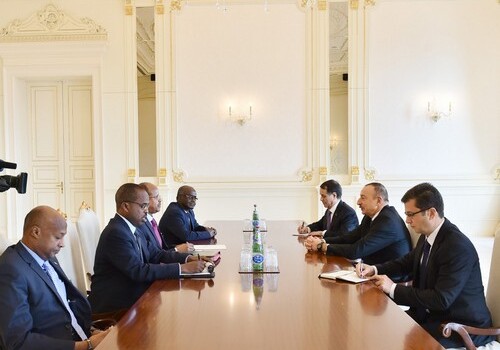 Президент Азербайджана принял главу МИД Джибути