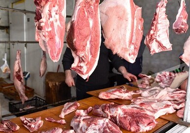 Минсельхоз: в ближайшие дни цены на мясо будут скоректированы