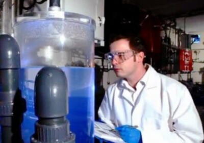 Ученым удалось превратить воду в топливо