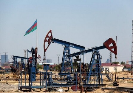 Стоимость барреля азербайджанской нефти составила $56,16
