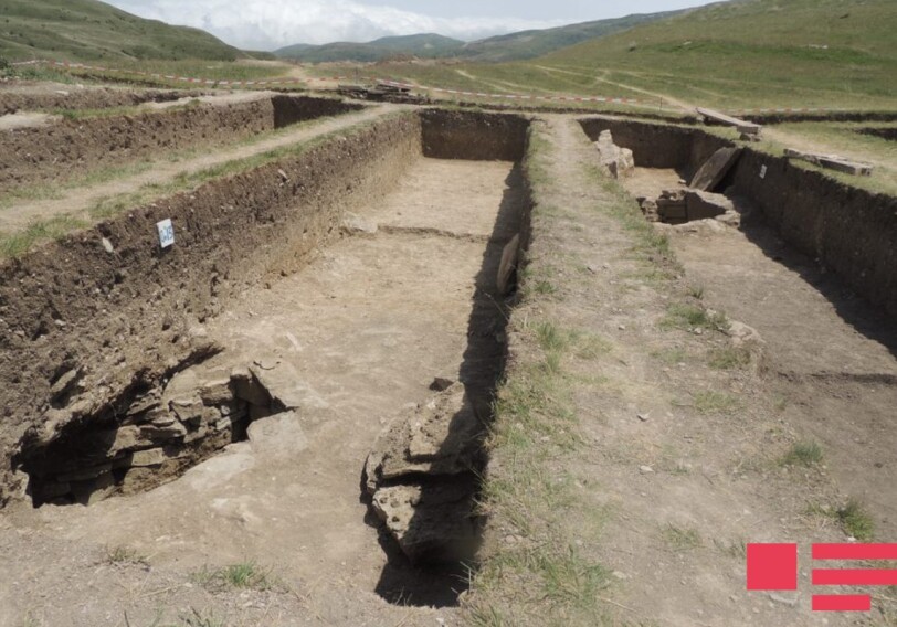 В Шамахы обнаружен древний некрополь (Фото)