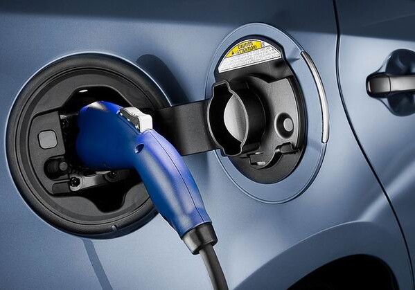 Toyota, Mazda и Denso объединятся для создания электромобилей‍