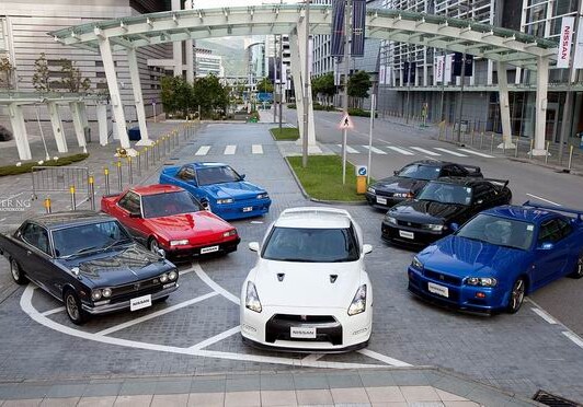 Эволюцию Nissan Skyline показали в 2,5-минутном ролике