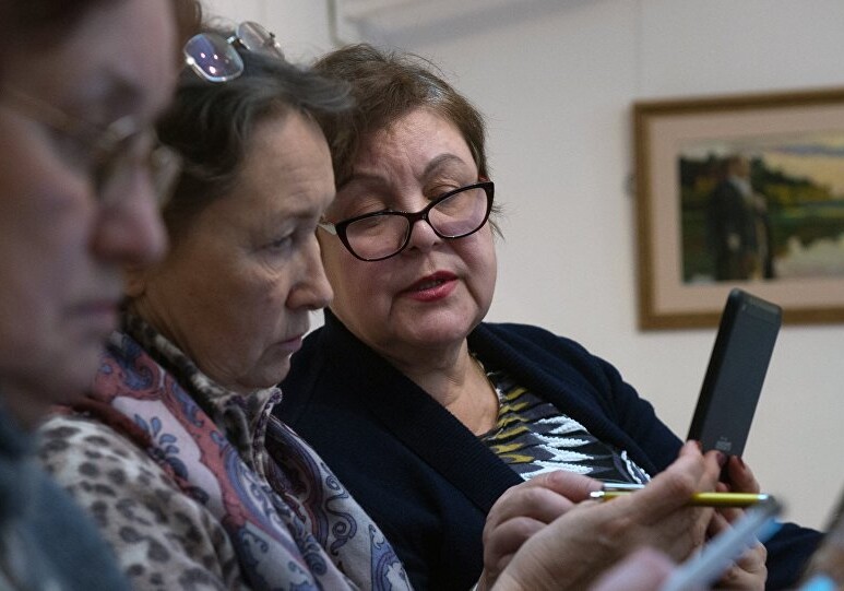 Работающие пенсионеры получат надбавки к пенсиям