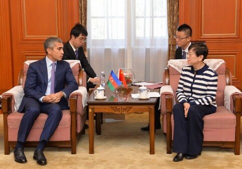 Делегация Фонда Гейдара Алиева находится с визитом в Китае (Фото)