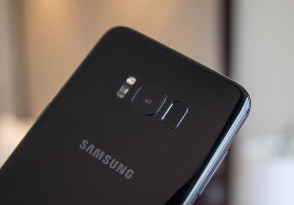 Samsung Galaxy S9 оснастят новым сканером отпечатков пальцев 