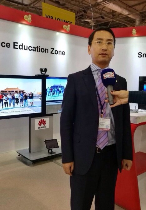 Huawei внедрит систему дистанционного образования в регионах Азербайджана