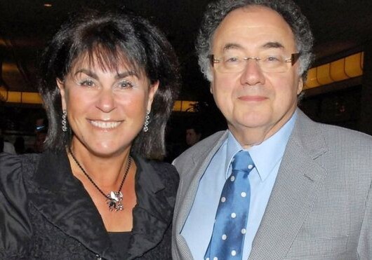 Канадский миллиардер и его жена найдены мертвыми в подвале их дома