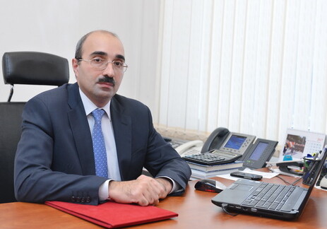 Метин Эйнуллаев назначен замминистра налогов Азербайджана
