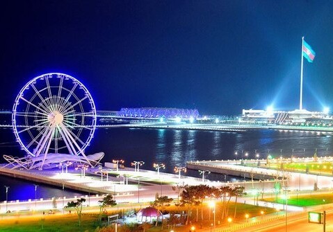Баку – в Топ-3 городов СНГ, популярных для путешествий на 23 февраля 