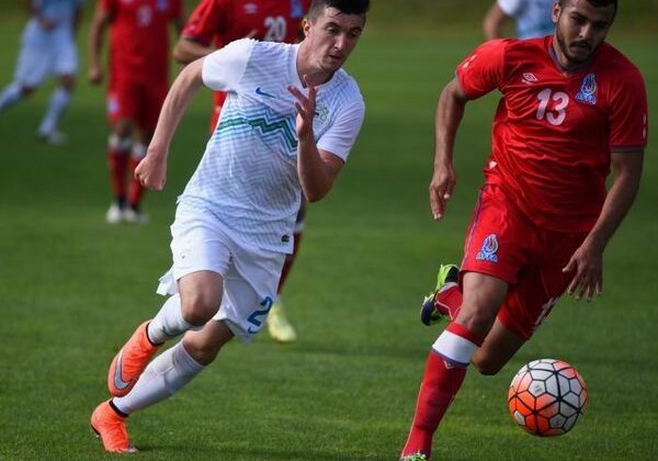 Азербайджанский футболист подписал контракт с черногорским клубом