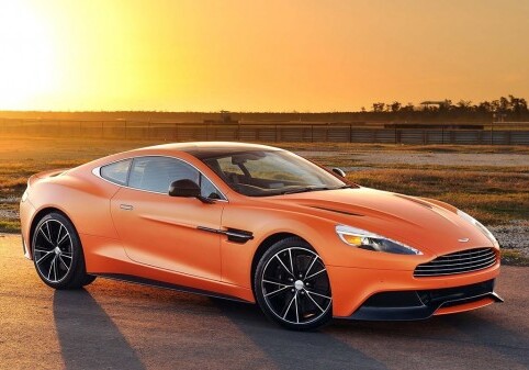 Американский отель предложил клиентам комнату и новый Aston Martin 