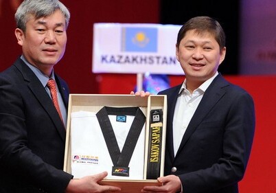 Премьер Кыргызстана получил черный пояс по таэквондо 