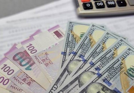Объявлен курс доллара в Азербайджане на 2 февраля