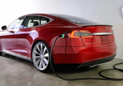 Tesla отозвала 123 тысячи Model S из-за заводского дефекта