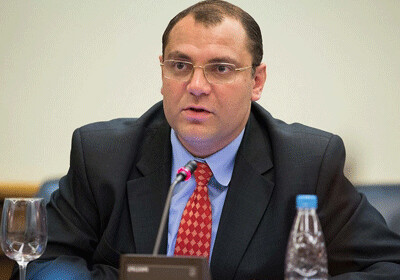 Алексей Фененко: «Если Армения начнет рвать отношения с Россией, то Москва отдаст приоритет в решении карабахского конфликта Азербайджану»