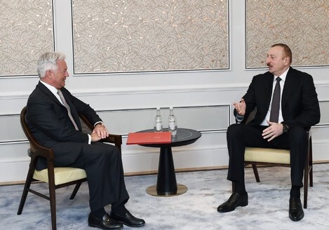Ильхам Алиев встретился в Лондоне с Аланом Дунканом (Фото)