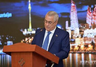 Глава АЖД о тарифах на перевозки по Баку-Тбилиси-Карс