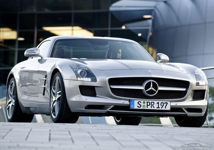 Компания Mercedes-Benz будет собирать автомобили во Франции‍