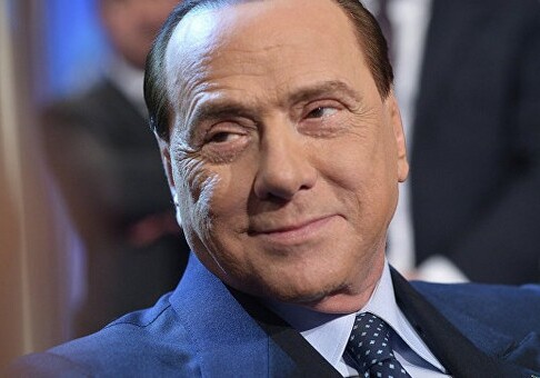 Берлускони получил 3 млн евро в наследство от своей секретарши