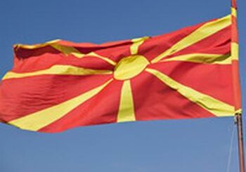 Парламент Македонии ратифицировал договор с Грецией о переименовании страны 
