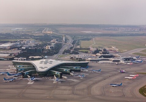 Международный аэропорт Гейдар Алиев за 6 месяцев обслужил почти 2 млн пассажиров