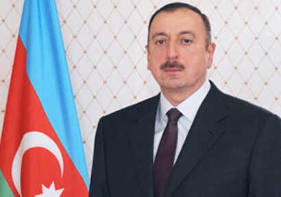 Президент Ильхам Алиев поздравил президентов Франции и Ховатии