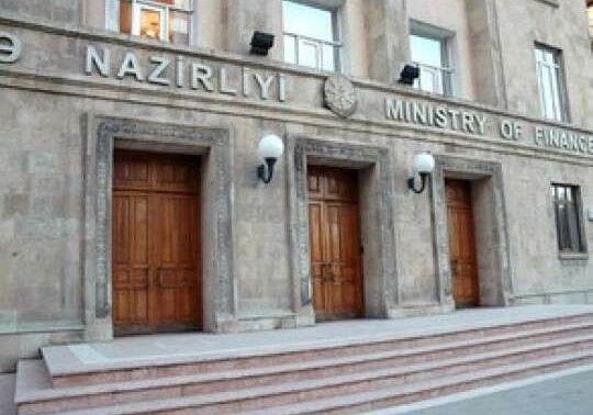 Минфин Азербайджана выпускает облигации с доходностью 9%