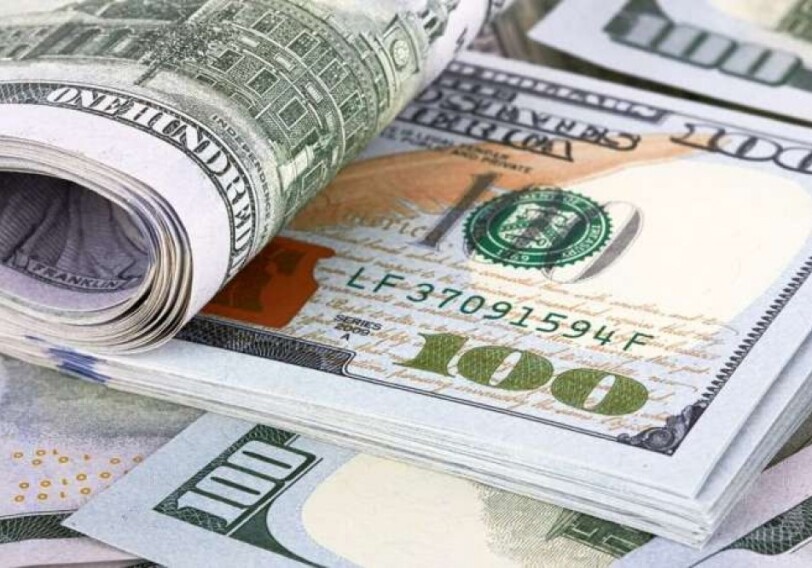 ЦБА установил курс маната по отношению к доллару на 29 августа