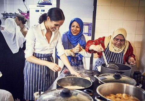 Меган Маркл выпустила кулинарную книгу по рецептам мусульманок (Фото)