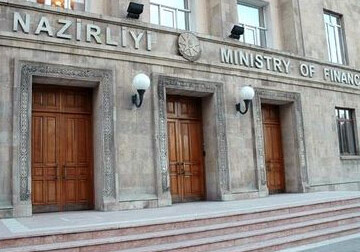 Минфин Азербайджана внес в кабмин проект госбюджета на 2019г
