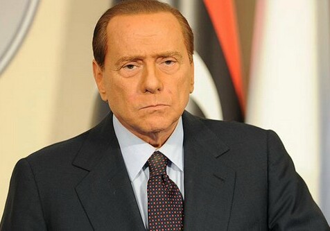 Берлускони намерен выдвинуть свою кандидатуру на выборах в Европарламент