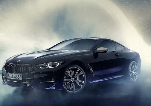 BMW представил новый автомобиль, украшенный кусочками метеорита (Фото)