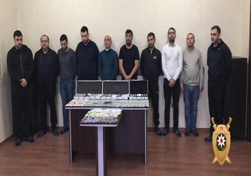 Задержаны лица, организовавшие подпольное казино в Баку (Фото)