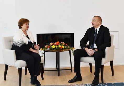 Президент Ильхам Алиев встретился с генеральным исполнительным директором Всемирного банка (Фото)