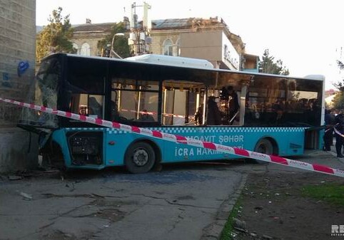 Появилось видео автобусной аварии в Сумгайыте